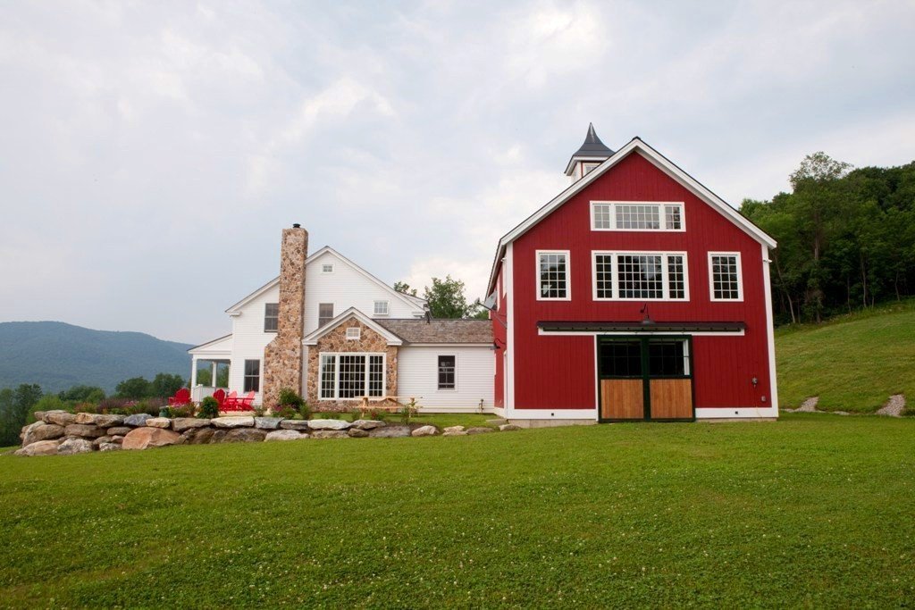 A Post &amp; Beam Carriage House In Vermont