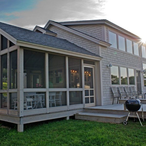 Martha's Vineyard Coastal Cottage