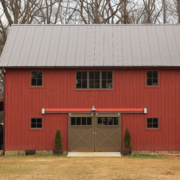 Edgewater Carriage House Exterior
