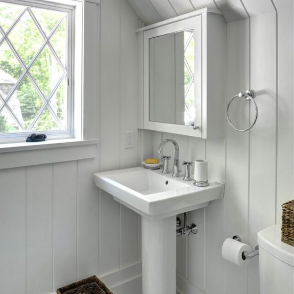 Cove Hollow Barn Home, East Hampton NY - PHOTOGRAPHY BY CHRIS FOSTER