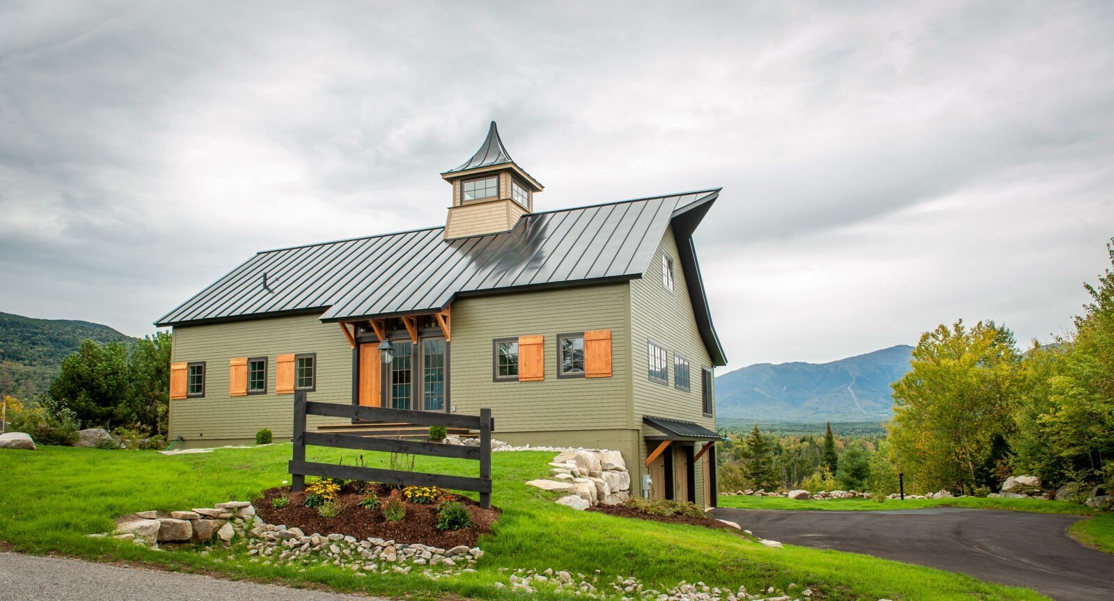 The Cabot Barn House Is Stunning  Yankee Barn Homes
