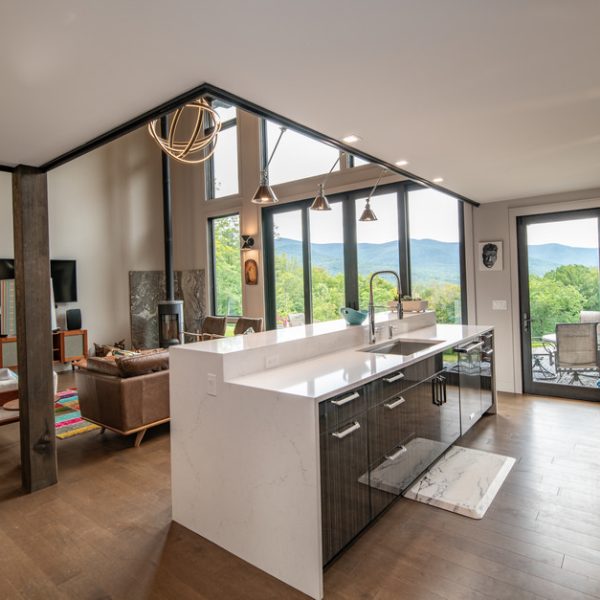 Partial Timber Frame and Hybrid Builds Are One in the Same
